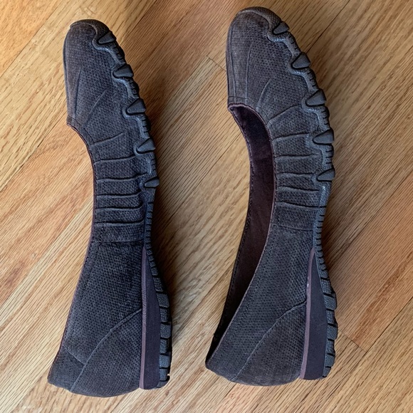 SKETCHERS Dark Brown Suede Size 7.5 Memory Foam Flats - Picture 5 of 10